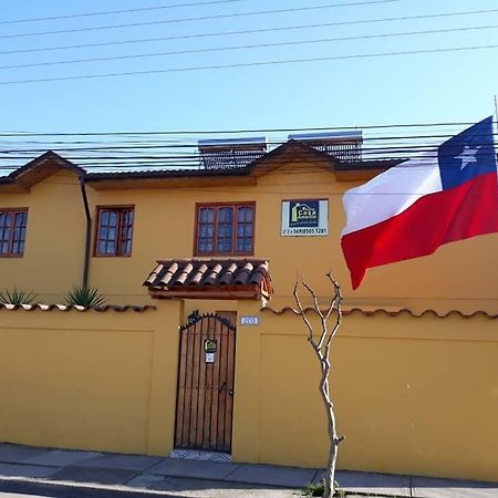 Hostal Casa Amarilla San Vicente De Tagua Tagua Exterior photo